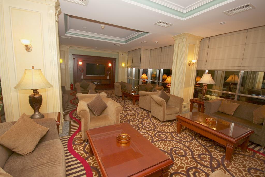 Grand Medya Hotel Istanboel Buitenkant foto
